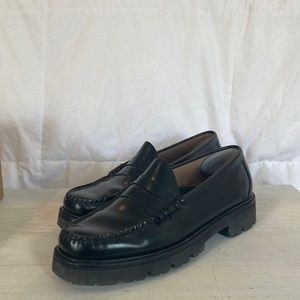 G.H. Bass Weejuns Men’s Black Loafers